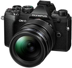 Olympus OM-D E-M5 Mark III Czarny + 12-40mm recenzja