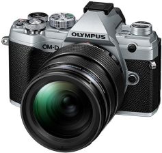 Olympus OM-D E-M5 Mark III Srebrny + 12-40mm recenzja